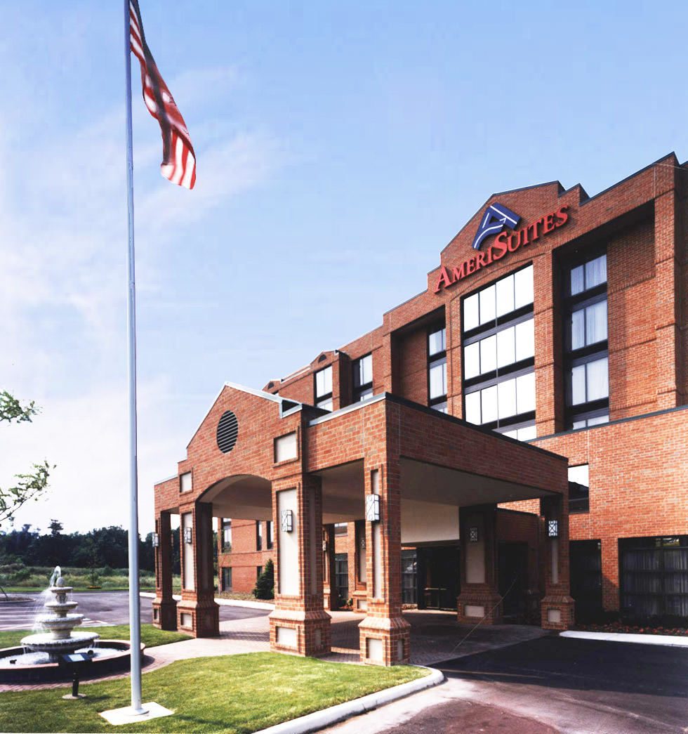 AmeriSuites Hotel exterior