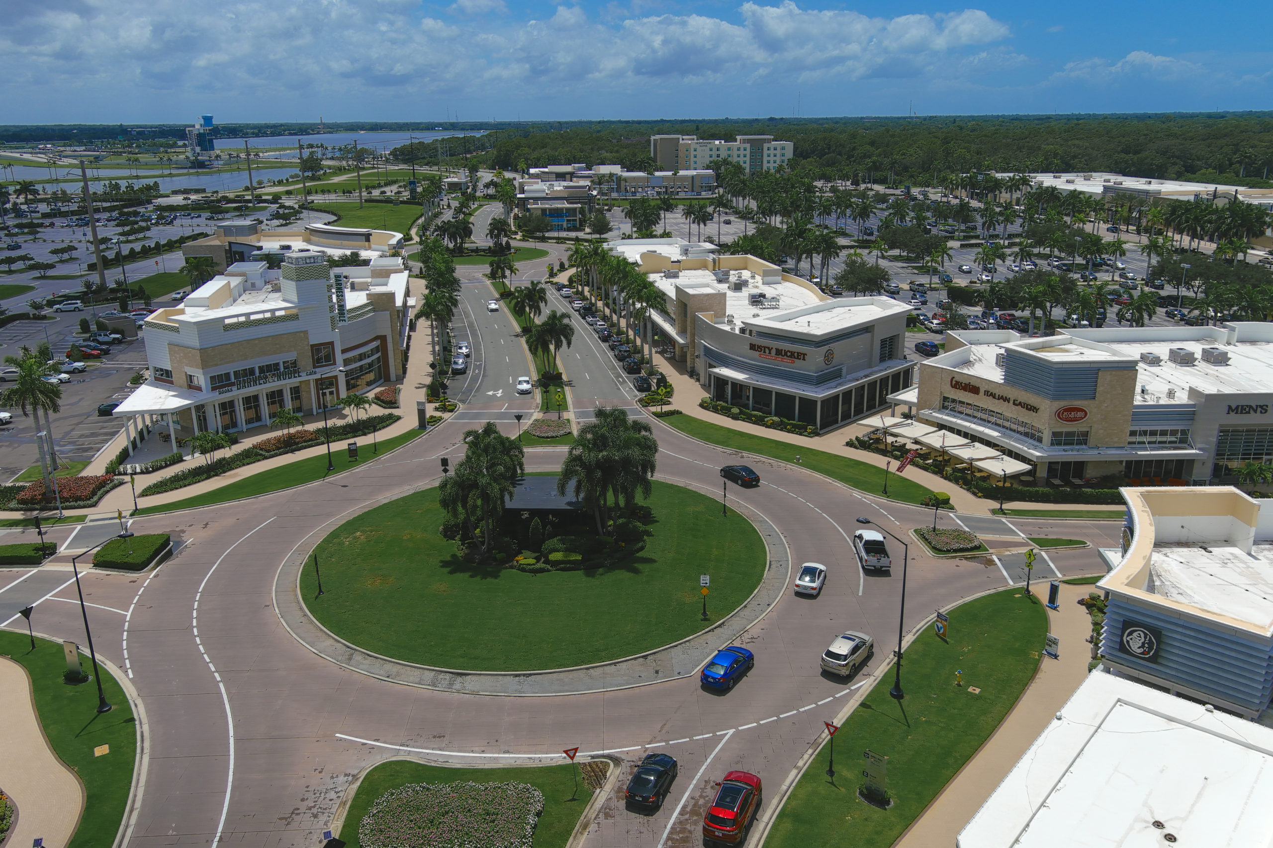 Lids - University Town Center Sarasota