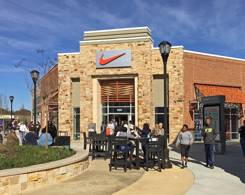 Tommy Hilfiger Shop Sign at the Tanger Outlet Mall in Southaven